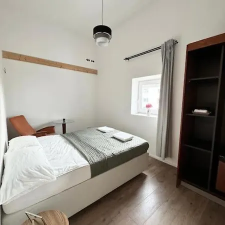 Heaven Homes - In Der Naehe Von Hbf Homestay Dusseldorf
