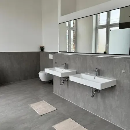 Heaven Homes - In Der Naehe Von Hbf