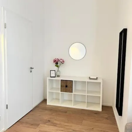 Homestay Heaven Homes - In Der Naehe Von Hbf Dusseldorf