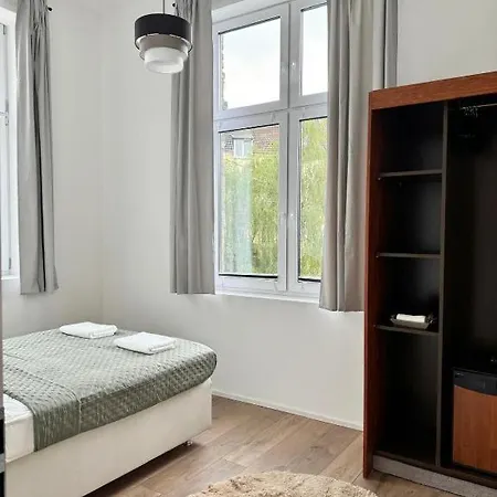 Apagado Habitación en casa particular Düsseldorf